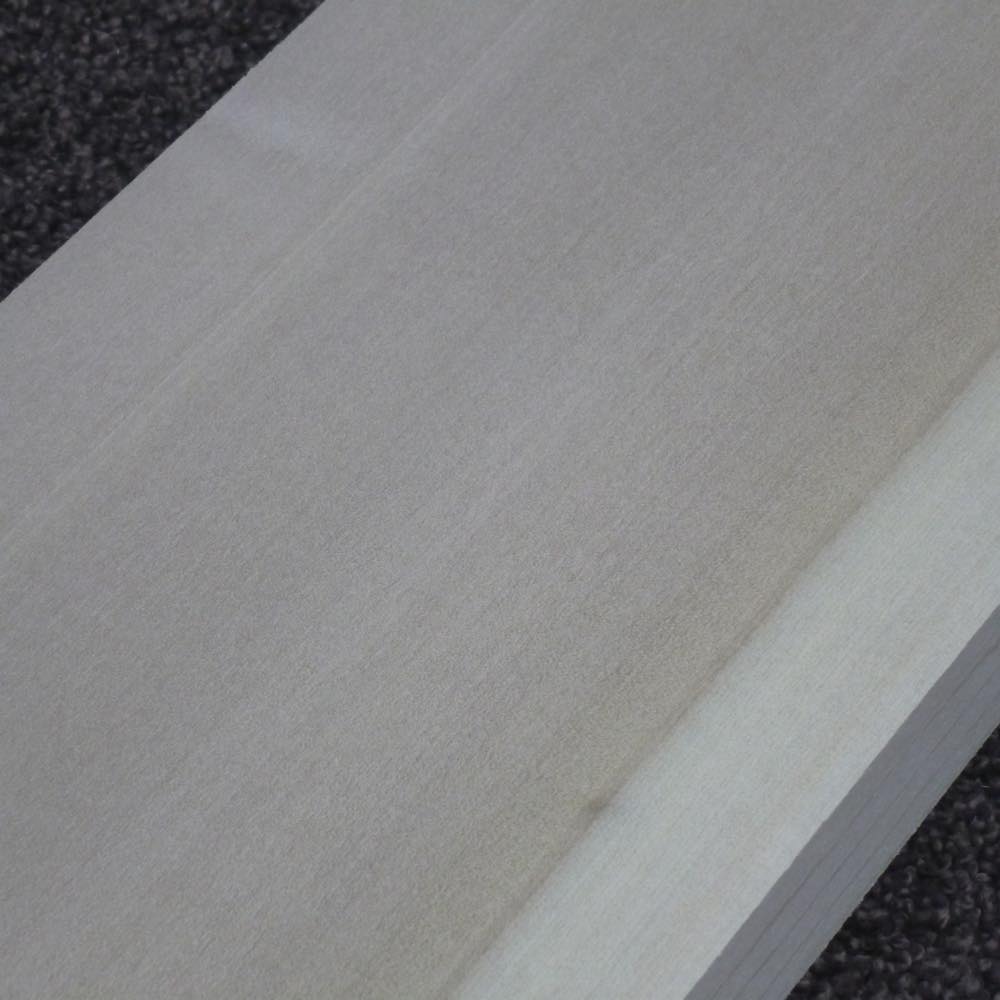 ホオ 柾目 1000×27×150 (仕上げ加工済み商品)