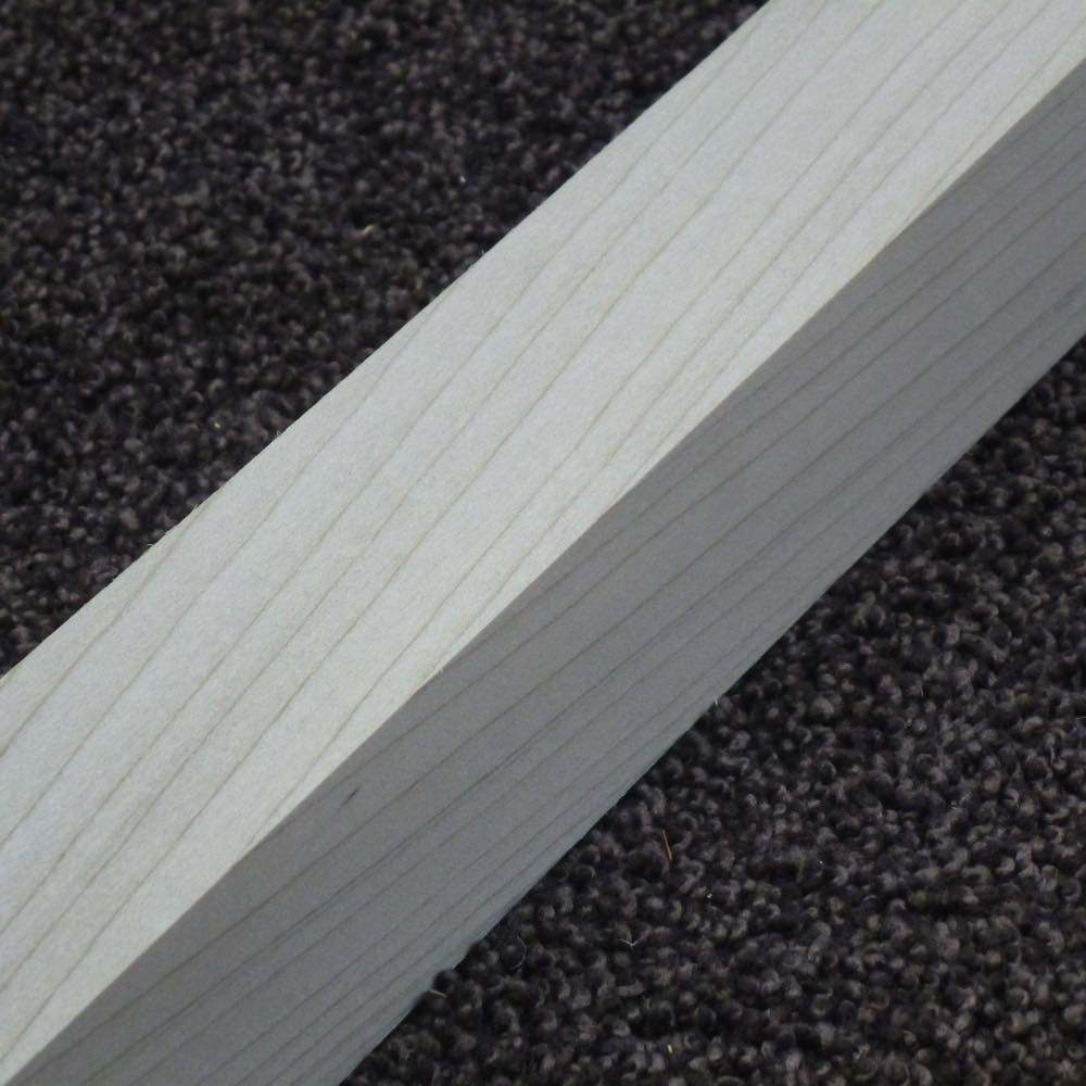 ホオ 角材 750×35×35 (仕上げ加工済み商品)