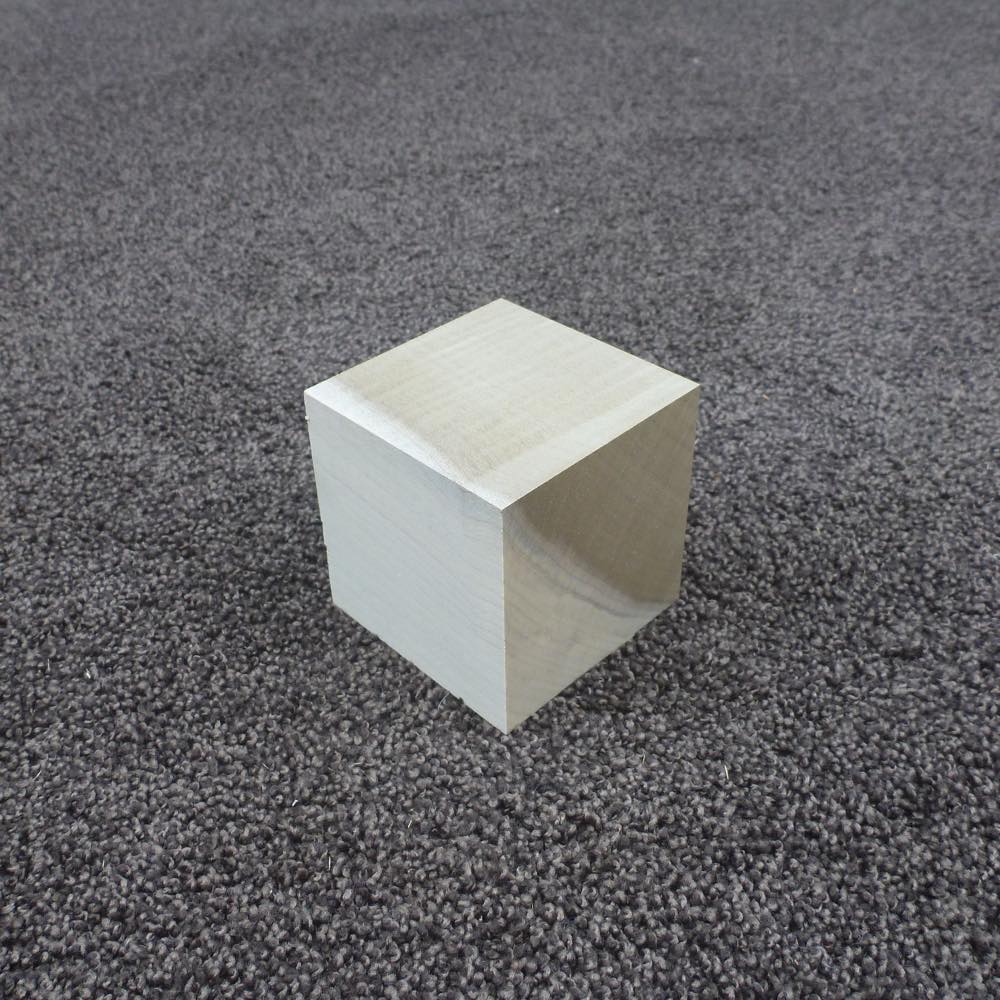 ホオ 立方体 65×65×65 (仕上げ加工済み商品)
