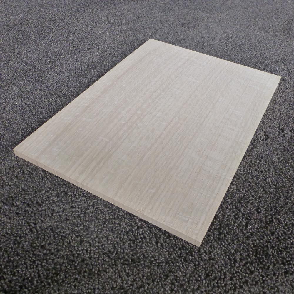 レッドオーク 柾目 300×8×210 (仕上げ加工済み商品)