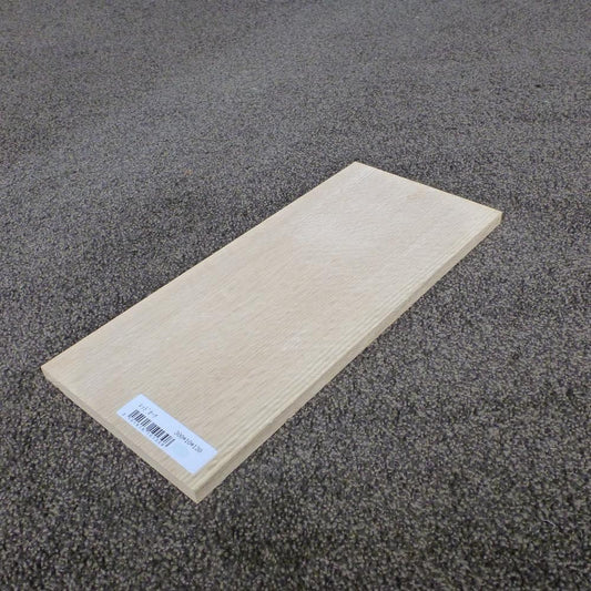 レッドオーク 柾目 300×10×130 (仕上げ加工済み商品)