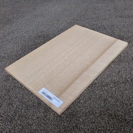レッドオーク 柾目 300×10×200 (仕上げ加工済み商品)