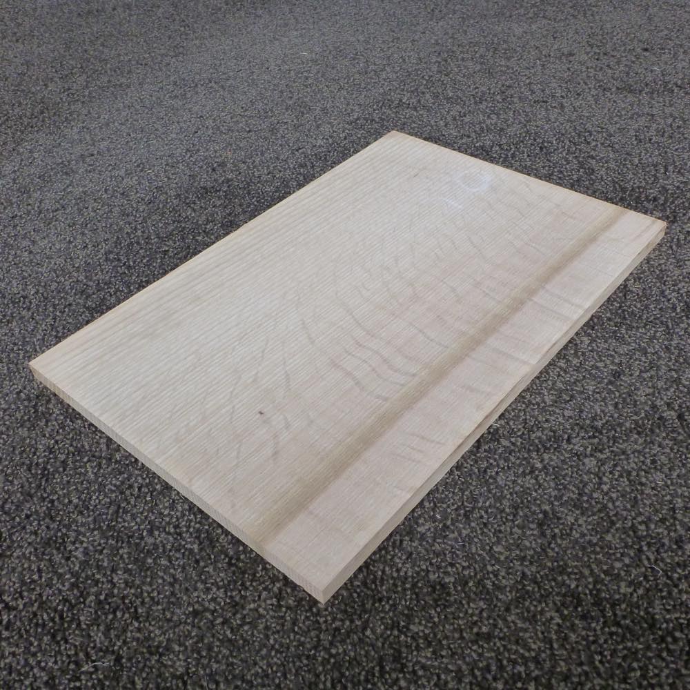 レッドオーク 柾目 300×10×200 (仕上げ加工済み商品)