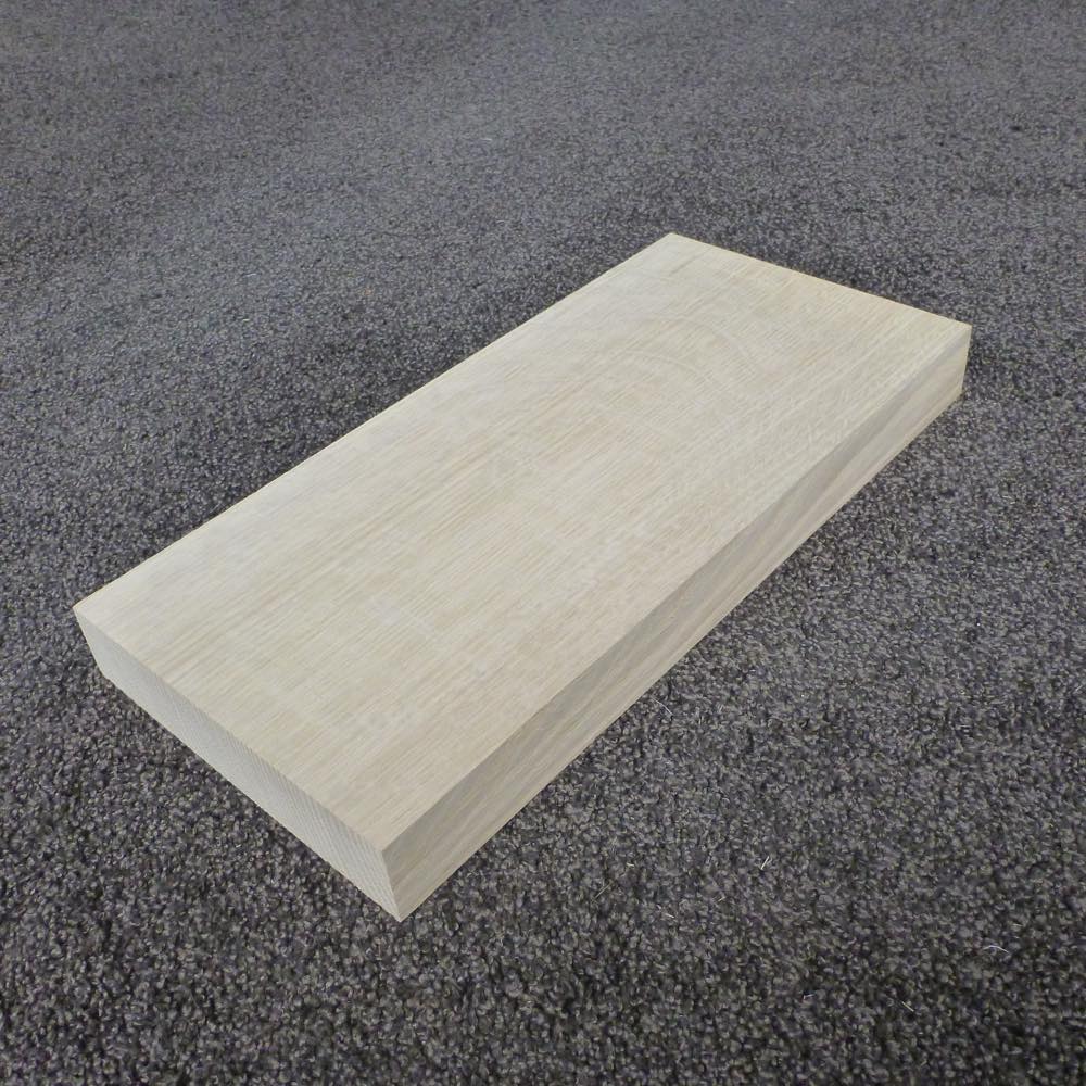 レッドオーク 柾目 300×30×140 (仕上げ加工済み商品)