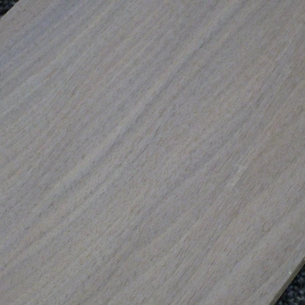 ウォールナット 柾目 1000×6×150 (仕上げ加工済み商品)
