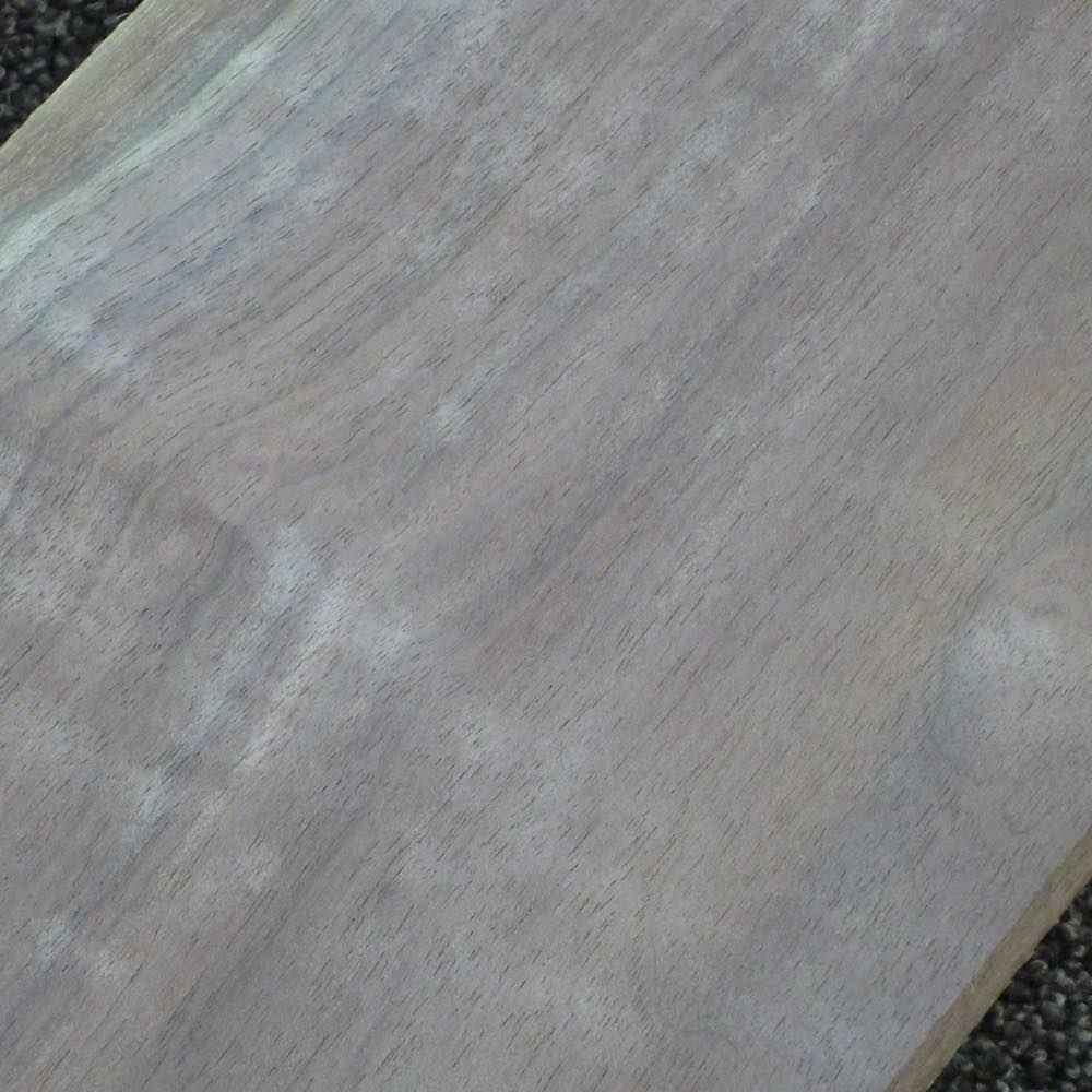 ウォールナット 柾目 1000×12×160 (仕上げ加工済み商品)