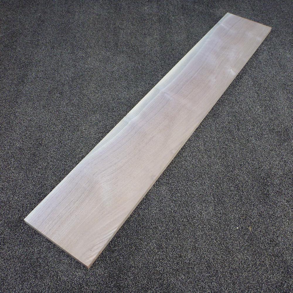ウォールナット 柾目 1000×15×170 (仕上げ加工済み商品)