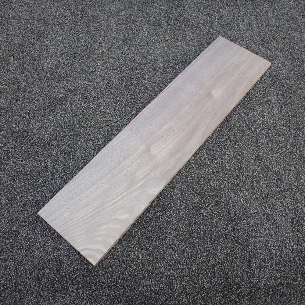 ウォールナット 柾目 450×8×110 (仕上げ加工済み商品)