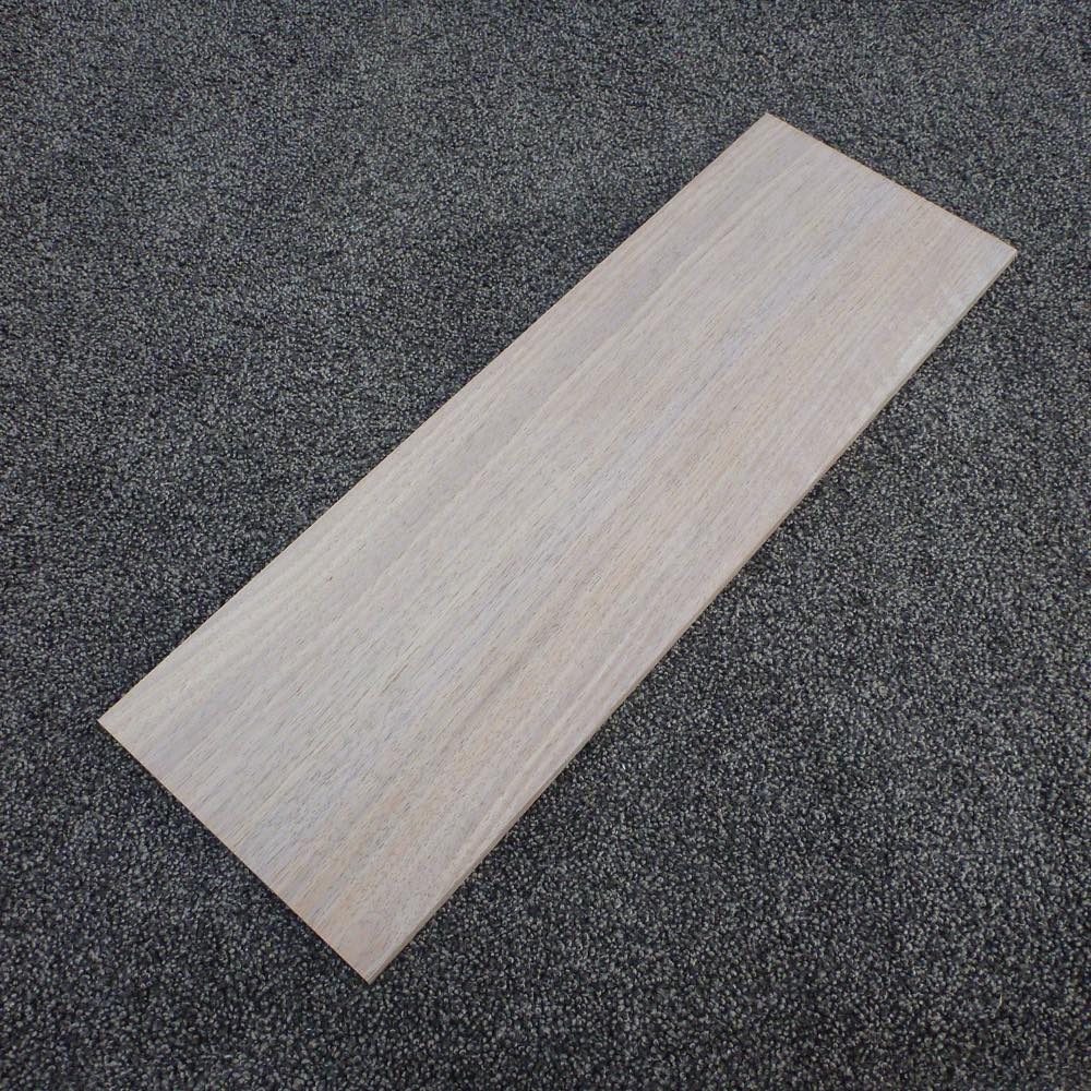 ウォールナット 柾目 450×8×150 (仕上げ加工済み商品)
