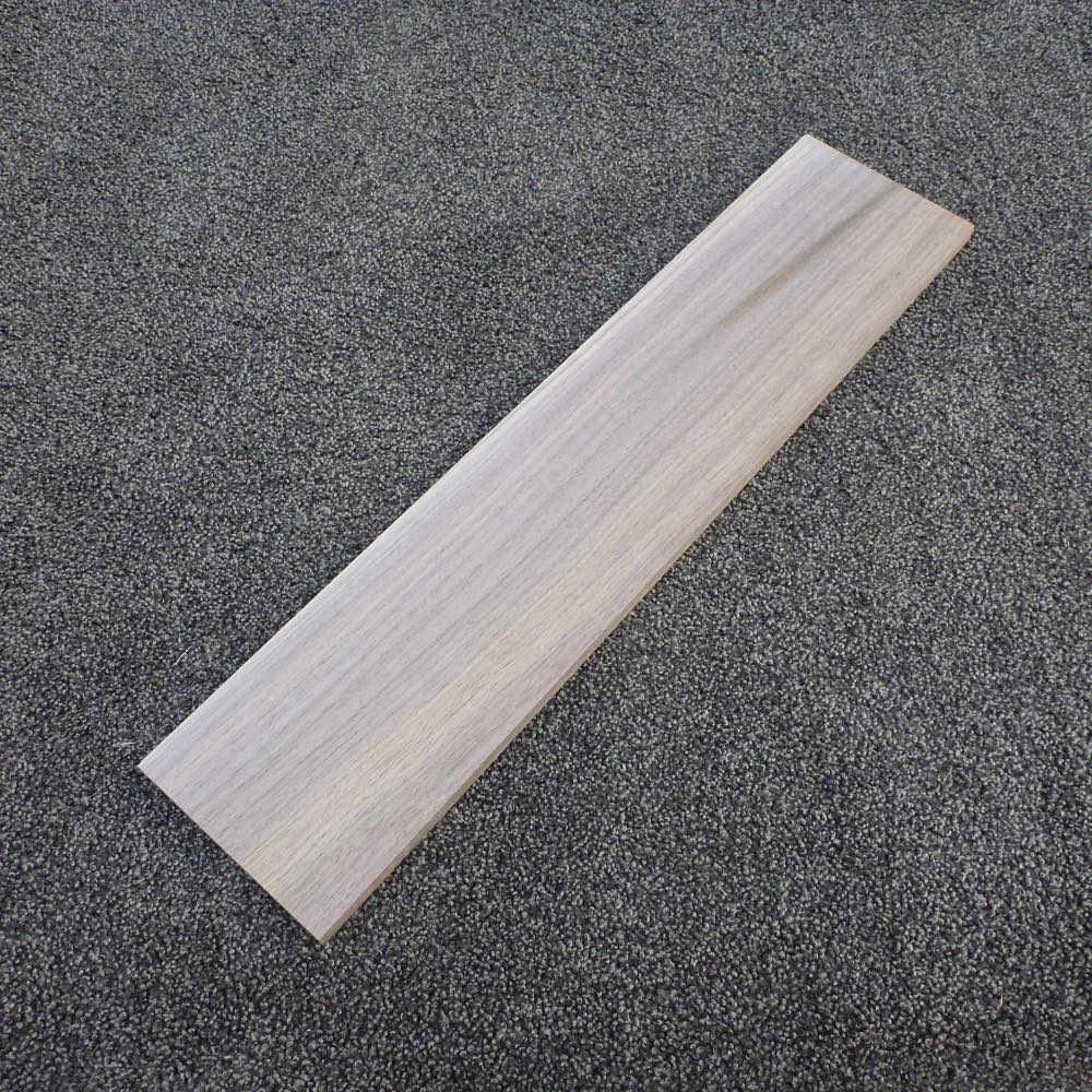 ウォールナット 柾目 450×10×100 (仕上げ加工済み商品)