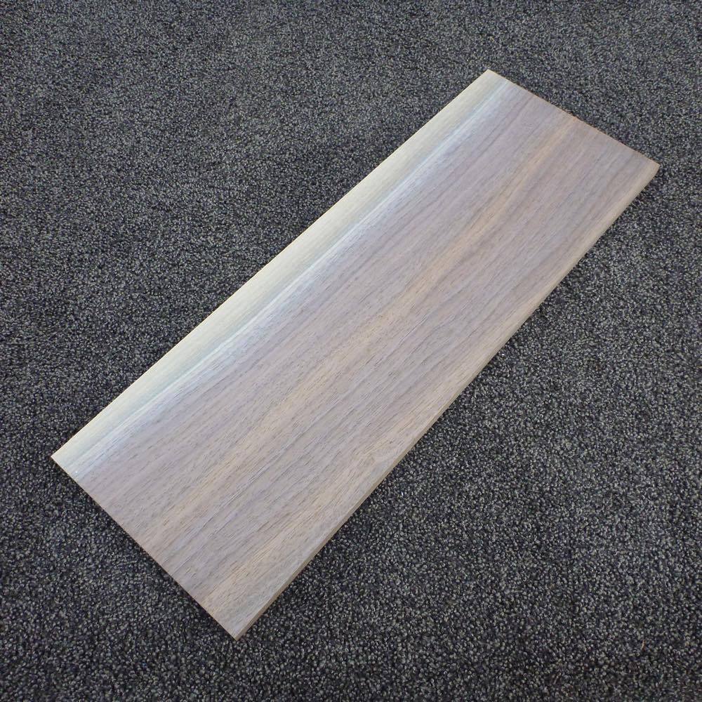 ウォールナット 柾目 450×12×160 (仕上げ加工済み商品)
