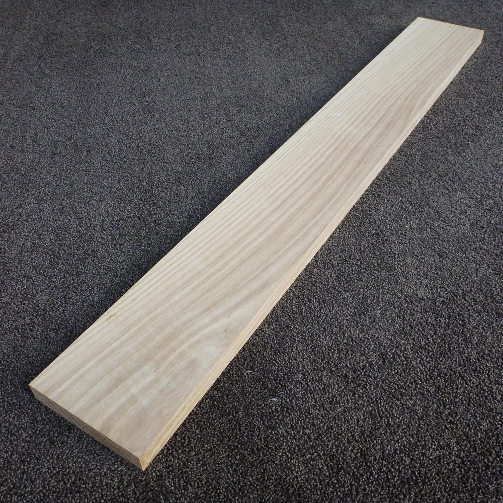 ホワイトオーク 柾目 1000×24×130 (仕上げ加工済み商品)