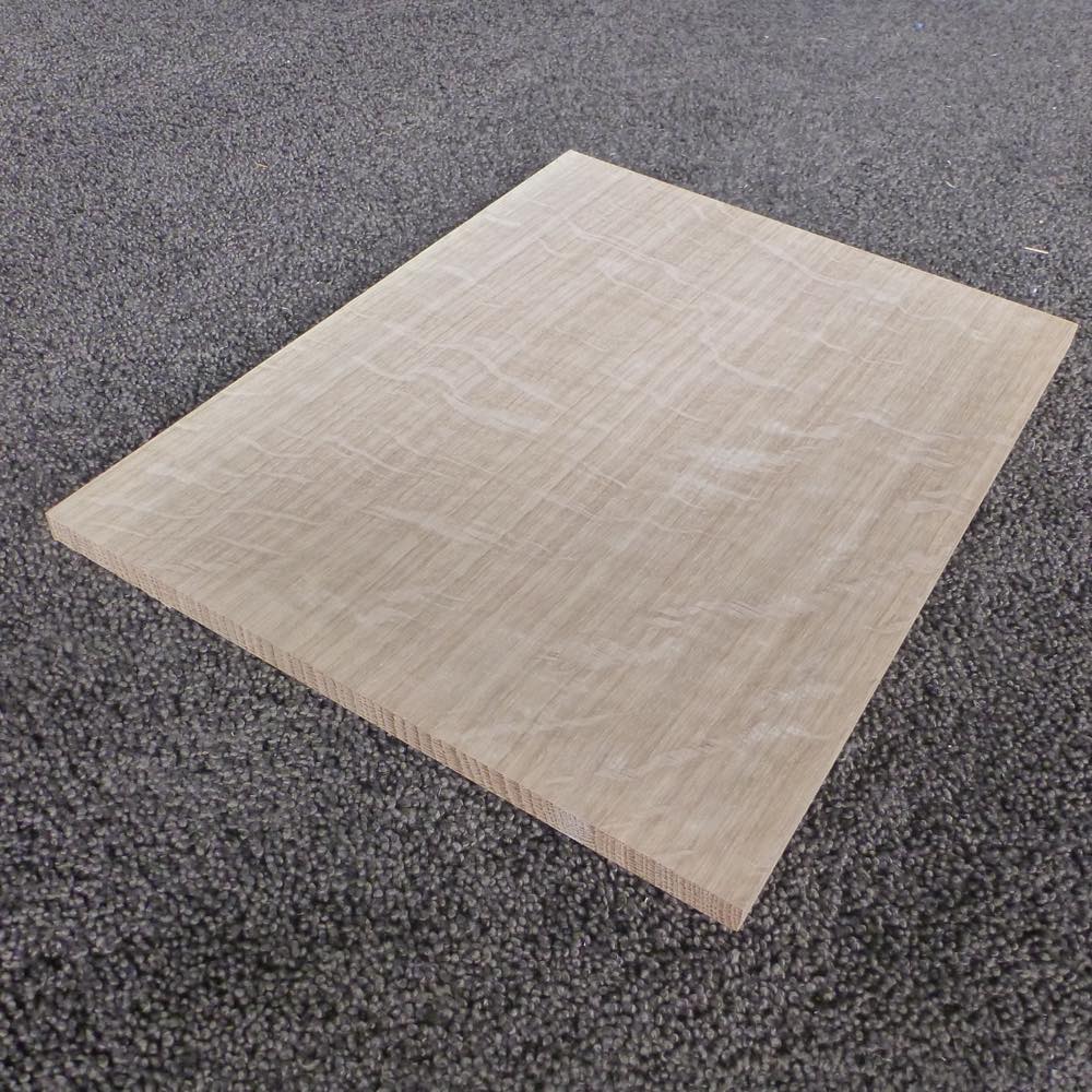 ホワイトオーク 柾目 300×10×230 (仕上げ加工済み商品)