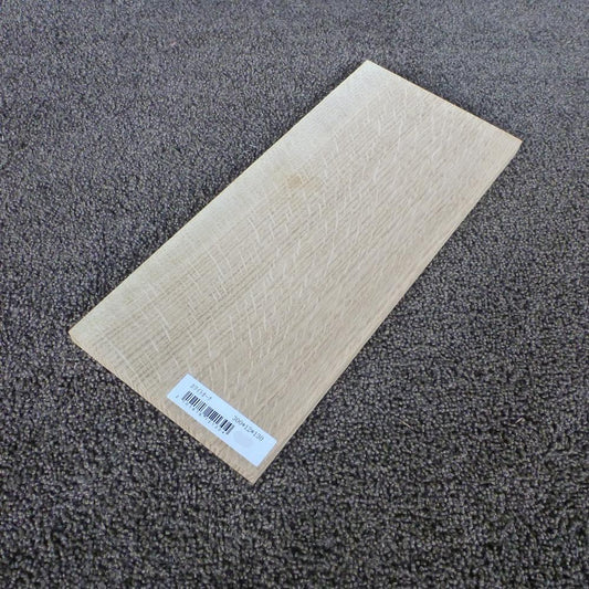 ホワイトオーク 柾目 300×12×130 (仕上げ加工済み商品)