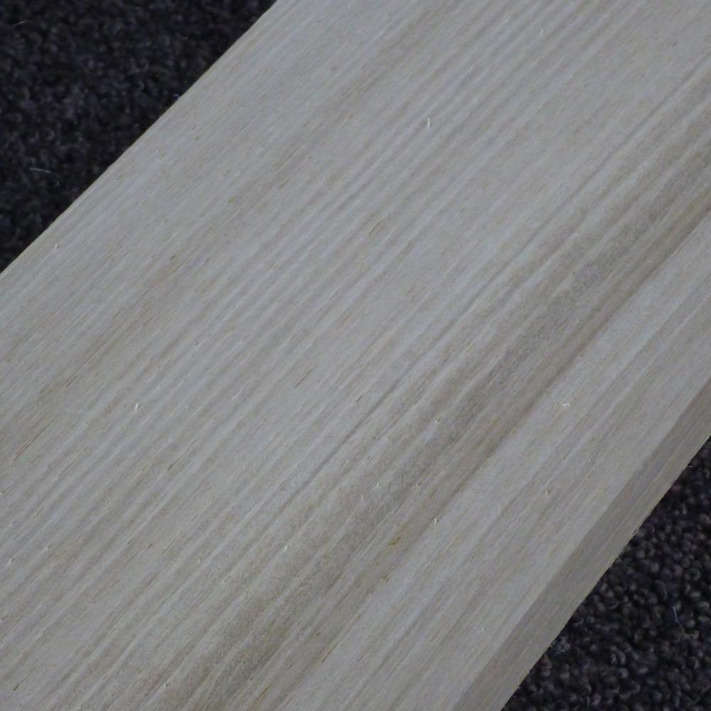 クリ 柾目 2000×15×130 (仕上げ加工済み商品)