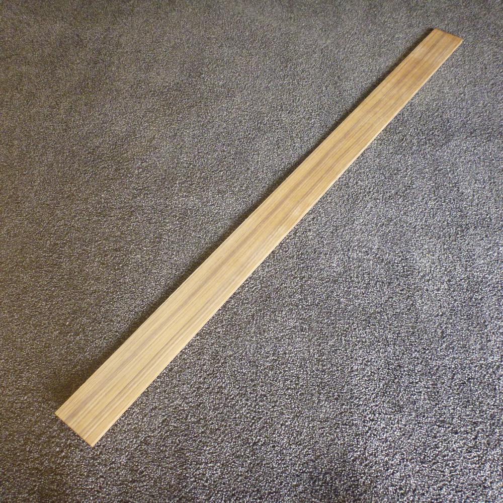 チーク 柾目 1000×8×60 (仕上げ加工済み商品)