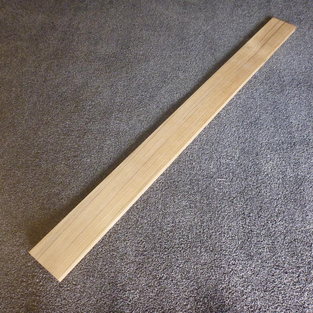 チーク 柾目 1000×15×80 (仕上げ加工済み商品)