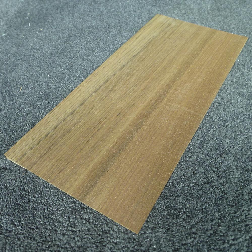 チーク 柾目 450×2×200 (仕上げ加工済み商品)