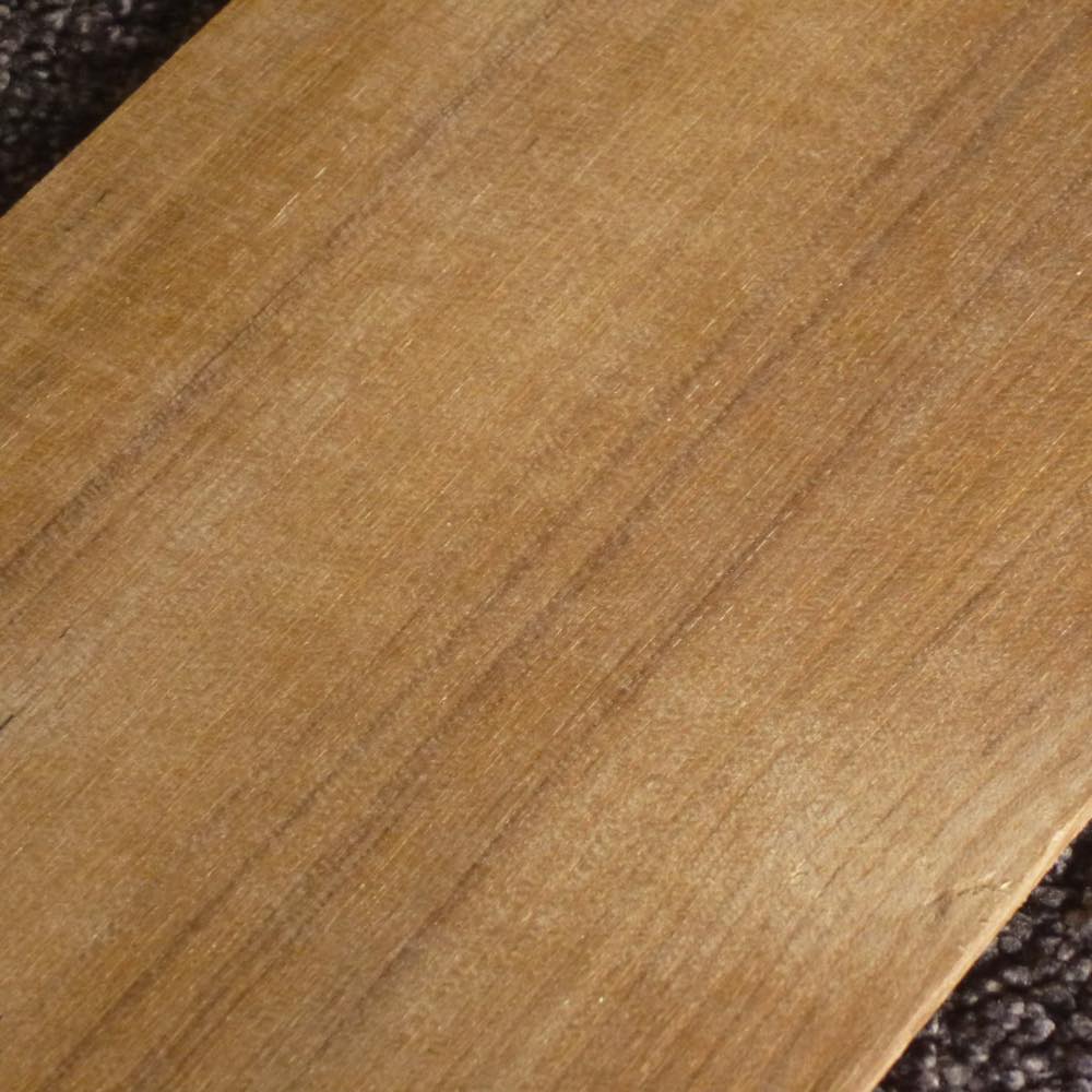チーク 柾目 450×3×130 (仕上げ加工済み商品)