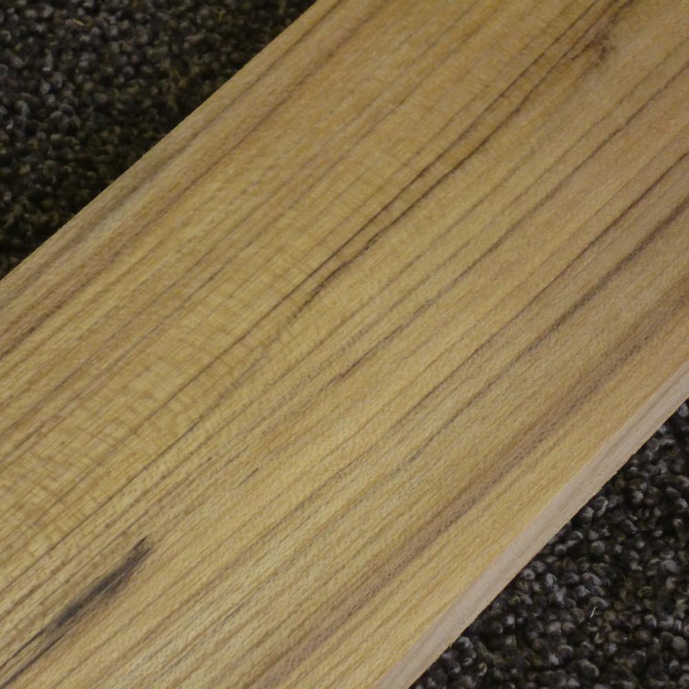 チーク 柾目 450×10×90 (仕上げ加工済み商品)