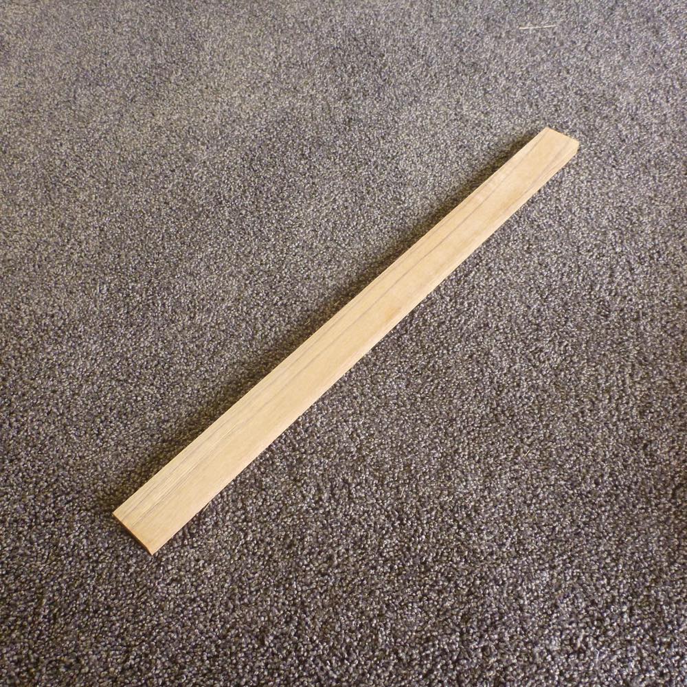 チーク 柾目 450×12×30 (仕上げ加工済み商品)