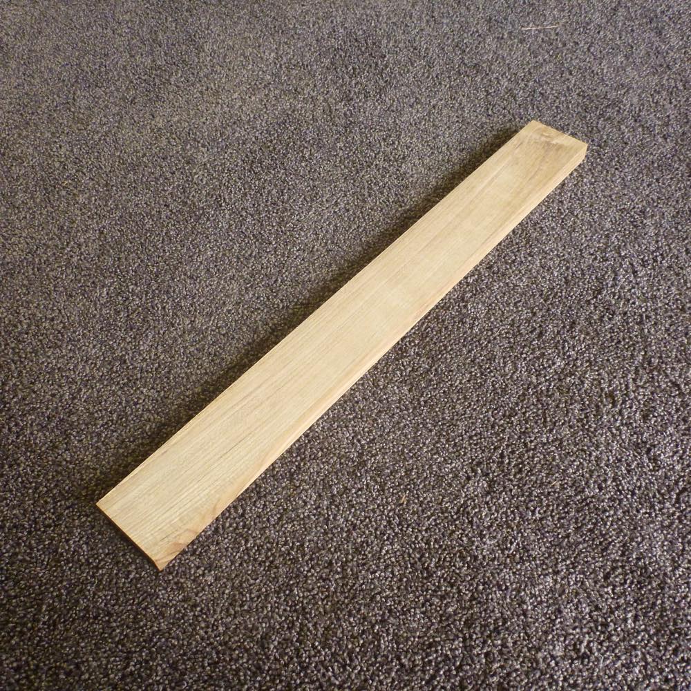 チーク 柾目 450×15×50 (仕上げ加工済み商品)