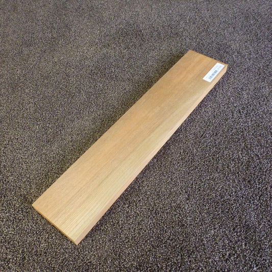 チーク 柾目 450×18×90 (仕上げ加工済み商品)