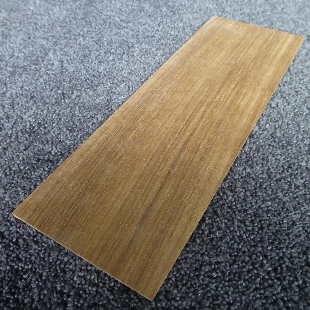 チーク 柾目 300×2×100 (仕上げ加工済み商品)