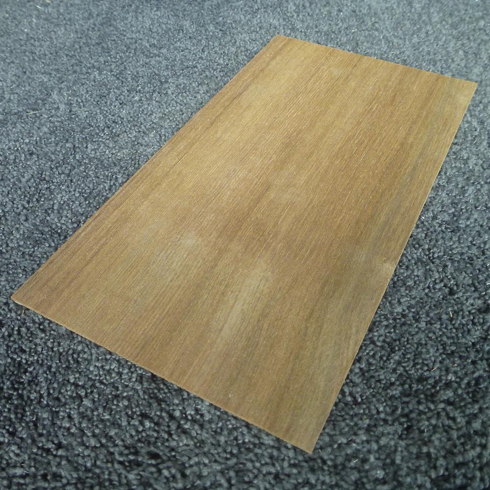 チーク 柾目 300×2×160 (仕上げ加工済み商品)