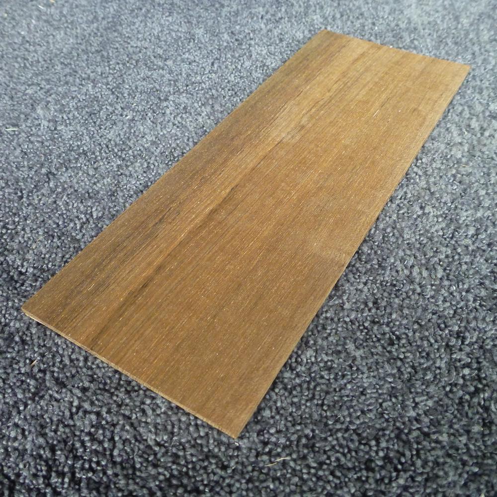 チーク 柾目 300×3×110 (仕上げ加工済み商品)