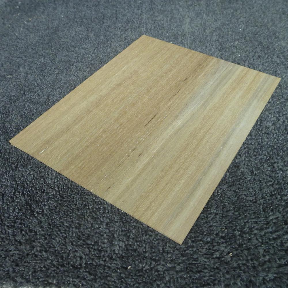 チーク 柾目 300×3×240 (仕上げ加工済み商品)