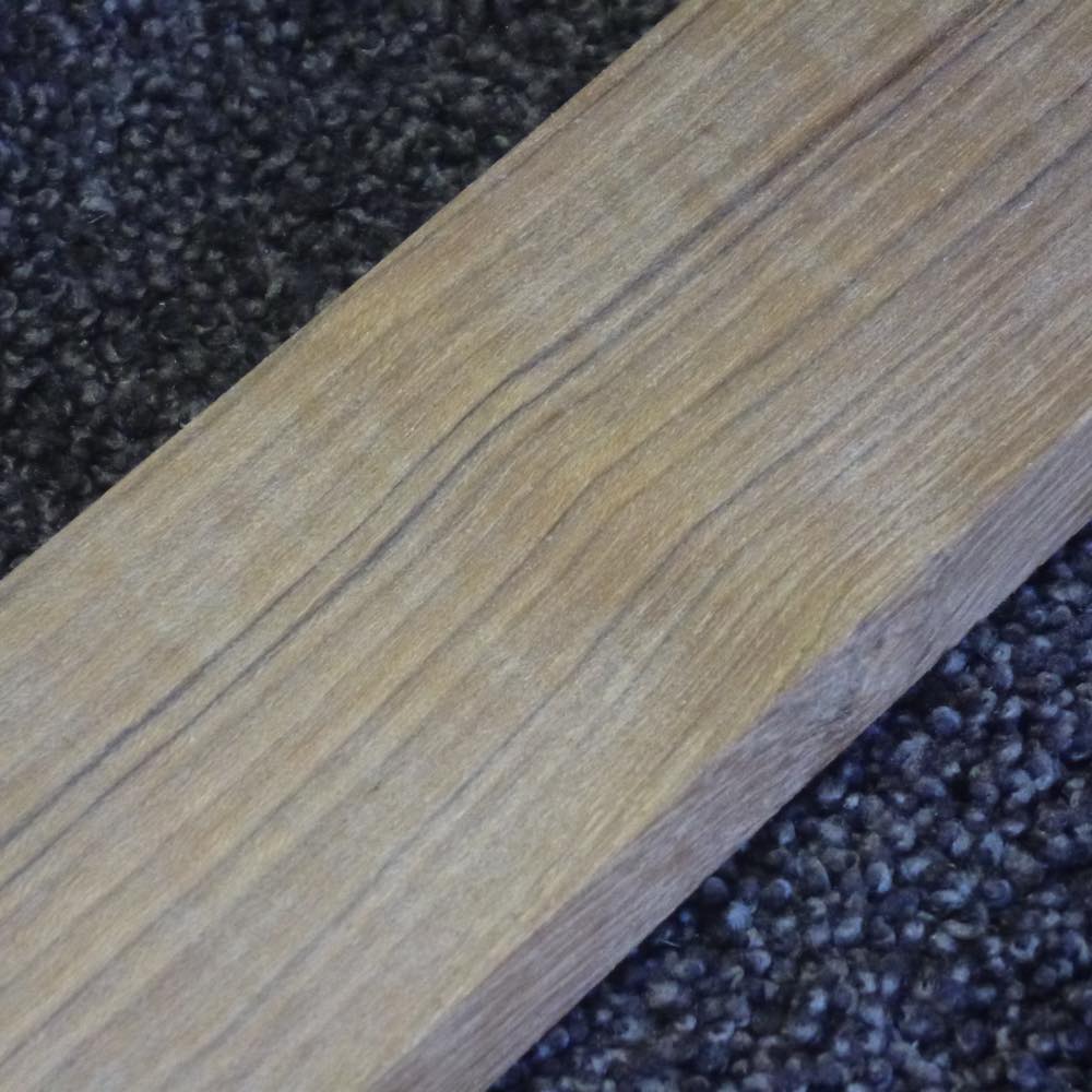 チーク 柾目 300×15×50 (仕上げ加工済み商品)