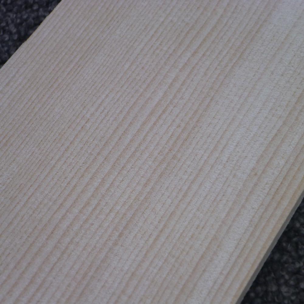 スプルース 柾目 1000×3×100 (仕上げ加工済み商品)