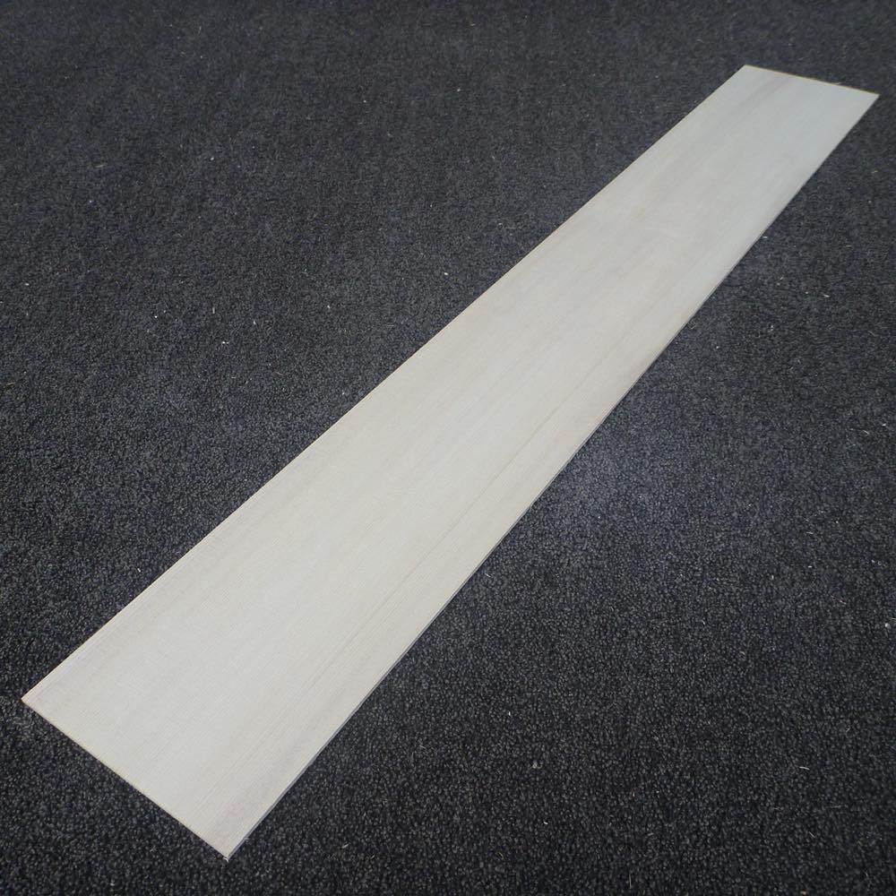 スプルース 柾目 1000×3×150 (仕上げ加工済み商品)