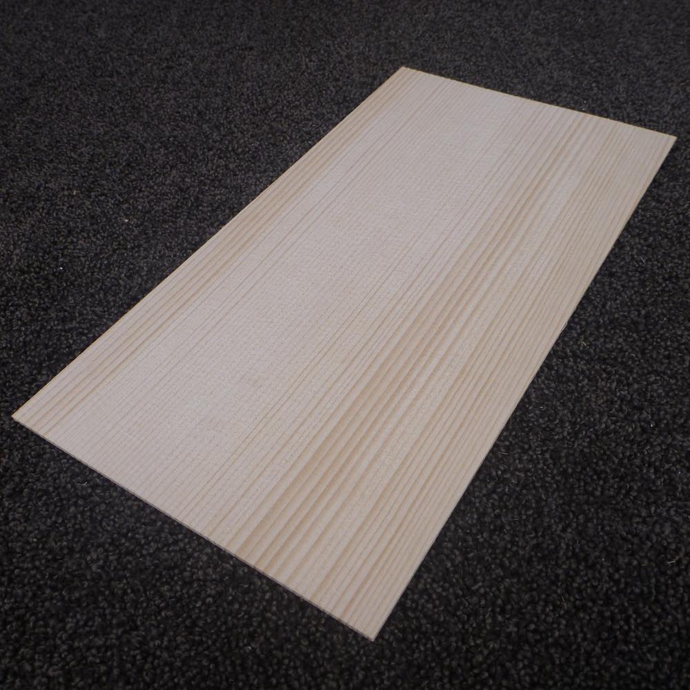 スプルース 柾目 300×2×160 (仕上げ加工済み商品)
