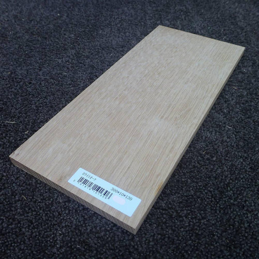 ホワイトオーク 柾目 300×10×130 (仕上げ加工済み商品)