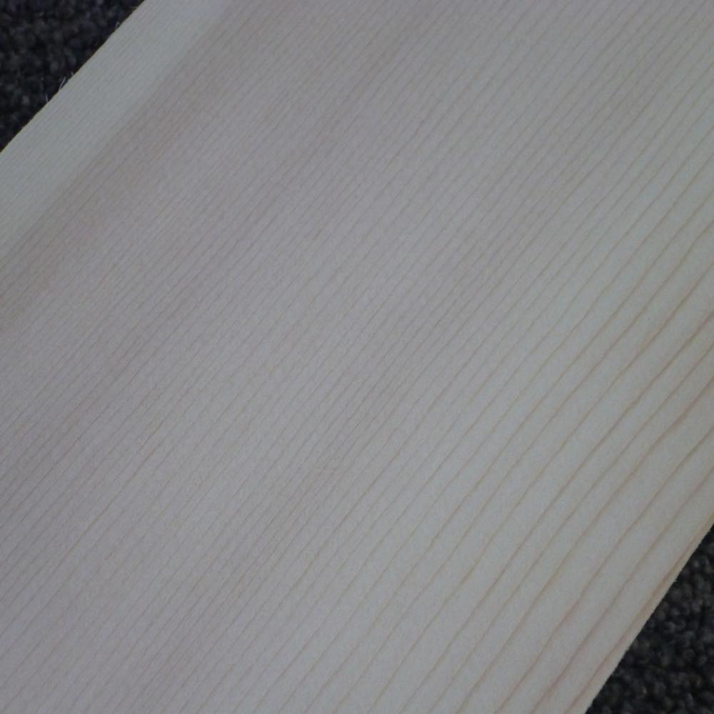 スプルース 柾目 300×1×140 (仕上げ加工済み商品)