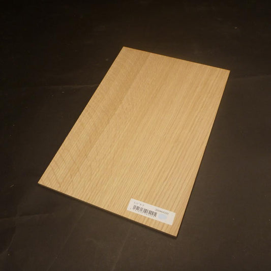 レッドオーク 柾目 300×6×200 (仕上げ加工済み商品)