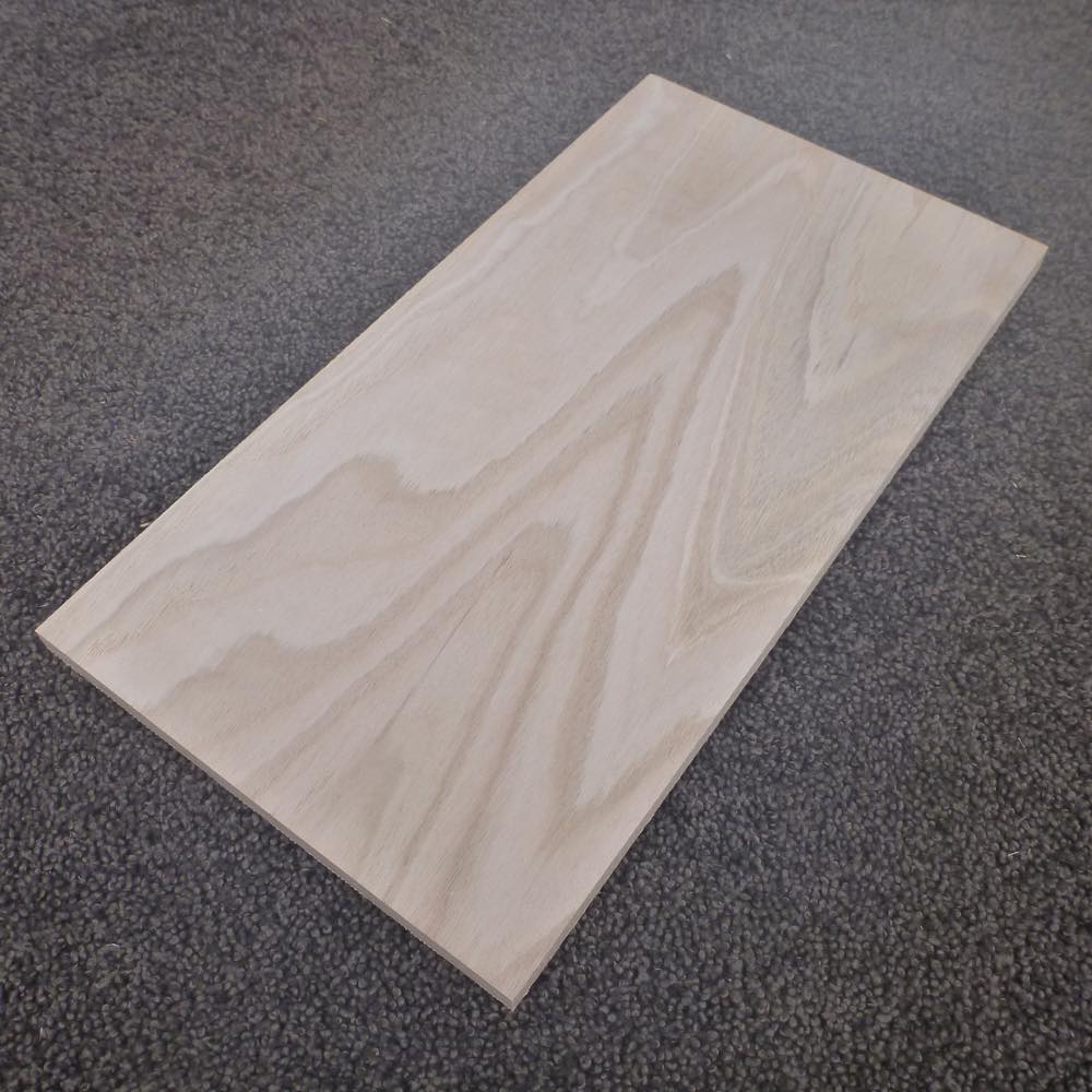 クリ 板目 300×10×160 (仕上げ加工済み商品)