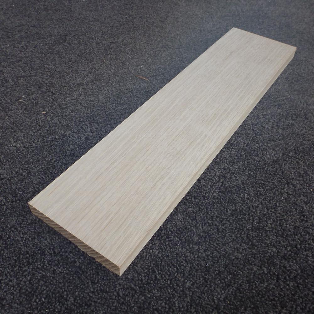 ホワイトオーク 柾目 450×18×110 (仕上げ加工済み商品)