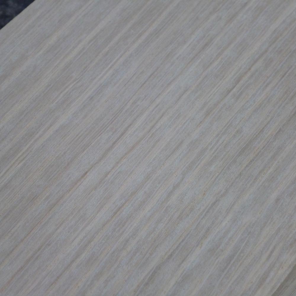 ホワイトオーク 柾目 450×18×110 (仕上げ加工済み商品)