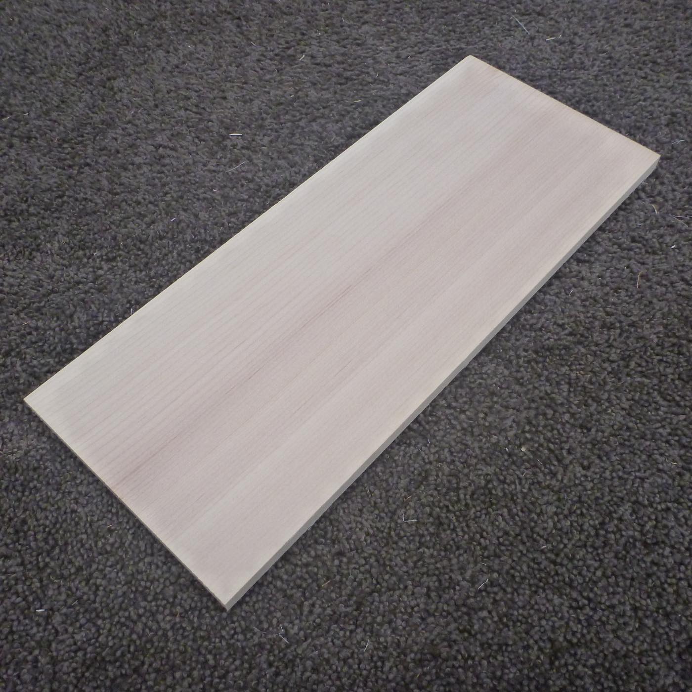 スプルース 柾目 300×8×120 (仕上げ加工済み商品)
