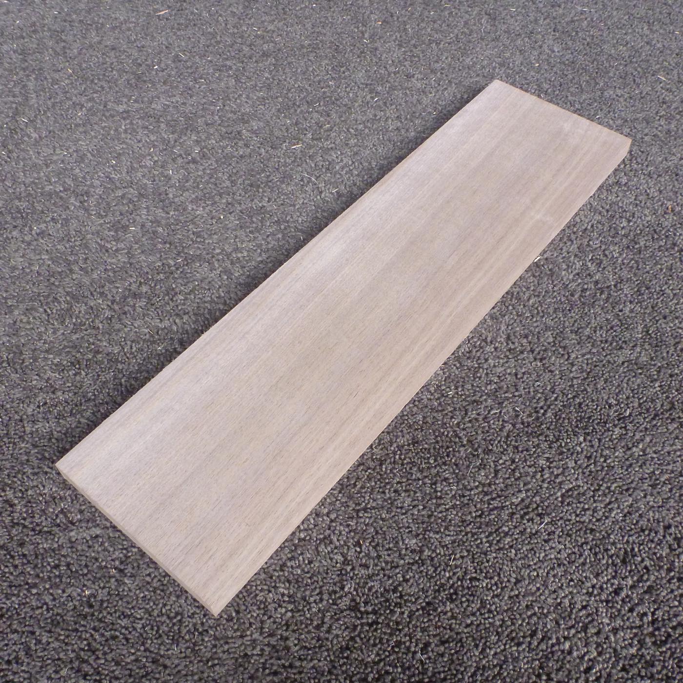 ウォールナット 柾目 450×15×120 (仕上げ加工済み商品)