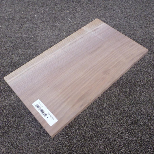 ウォールナット 柾目 300×12×170 (仕上げ加工済み商品)