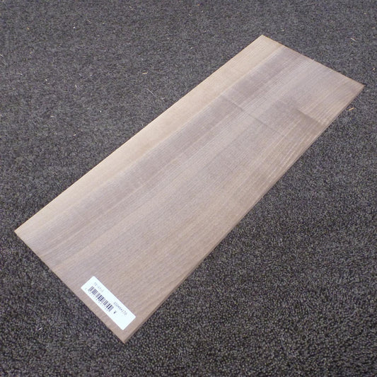 ウォールナット 柾目 450×8×170 (仕上げ加工済み商品)