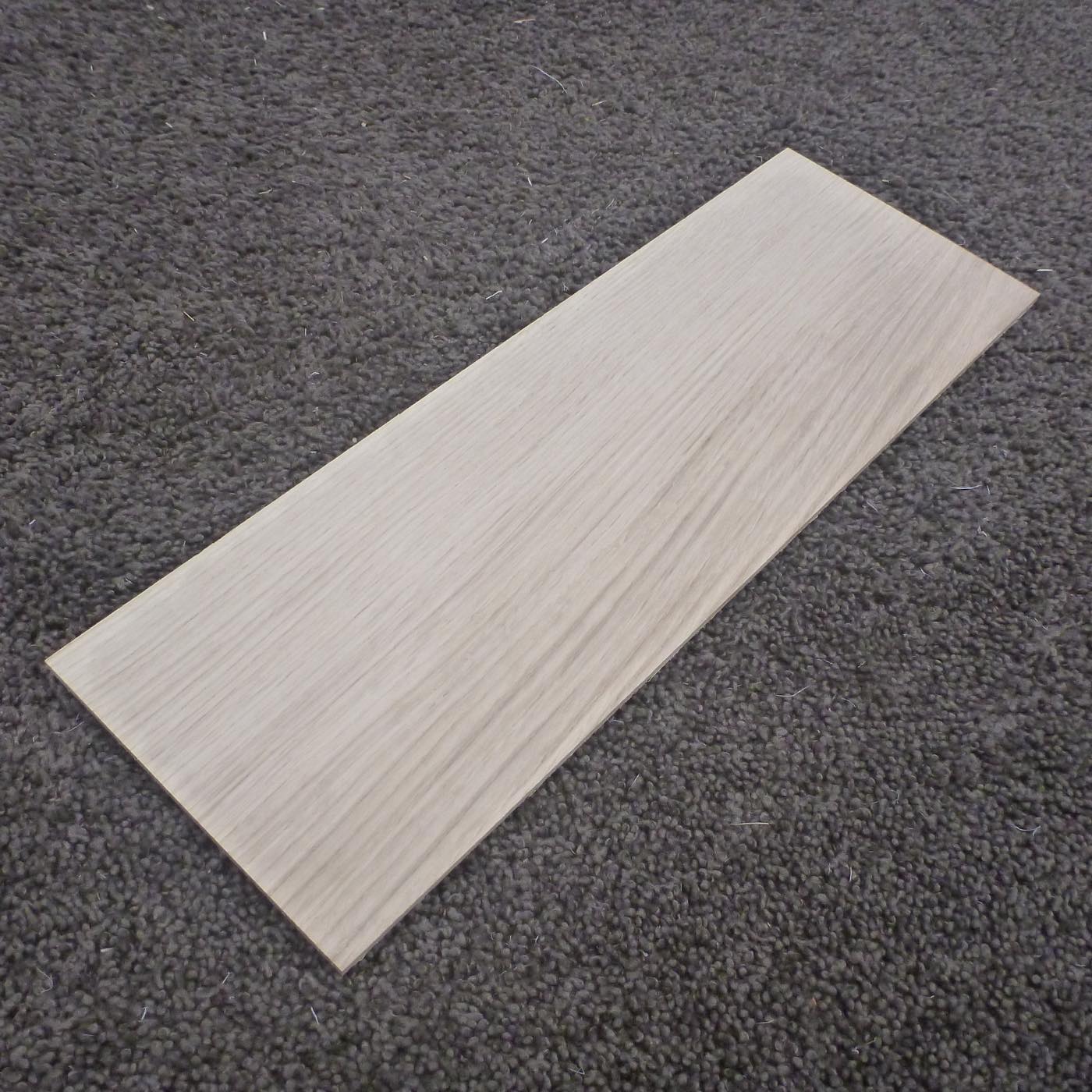 ナラ 柾目 300×3×100 (仕上げ加工済み商品)