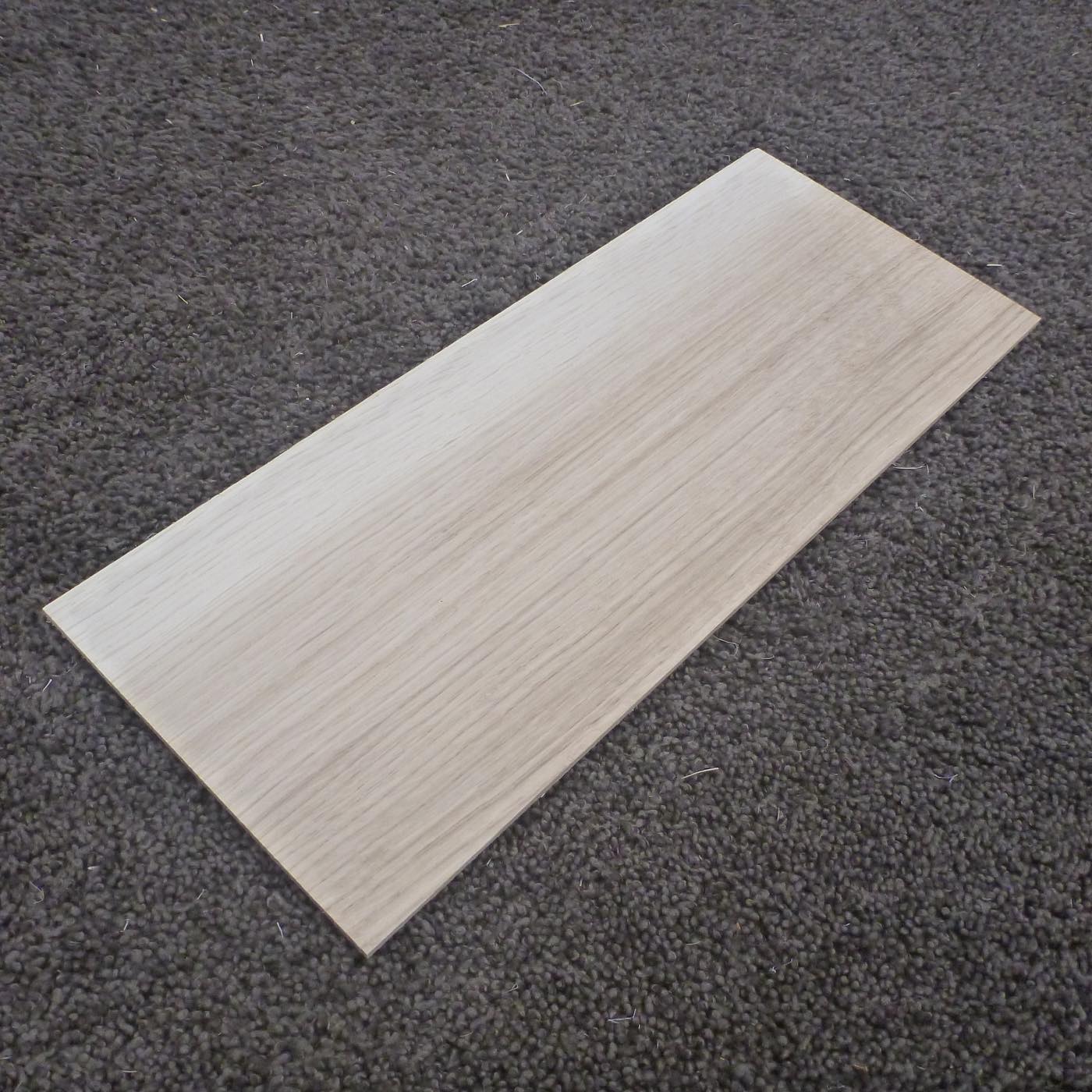 ナラ 柾目 300×3×120 (仕上げ加工済み商品)