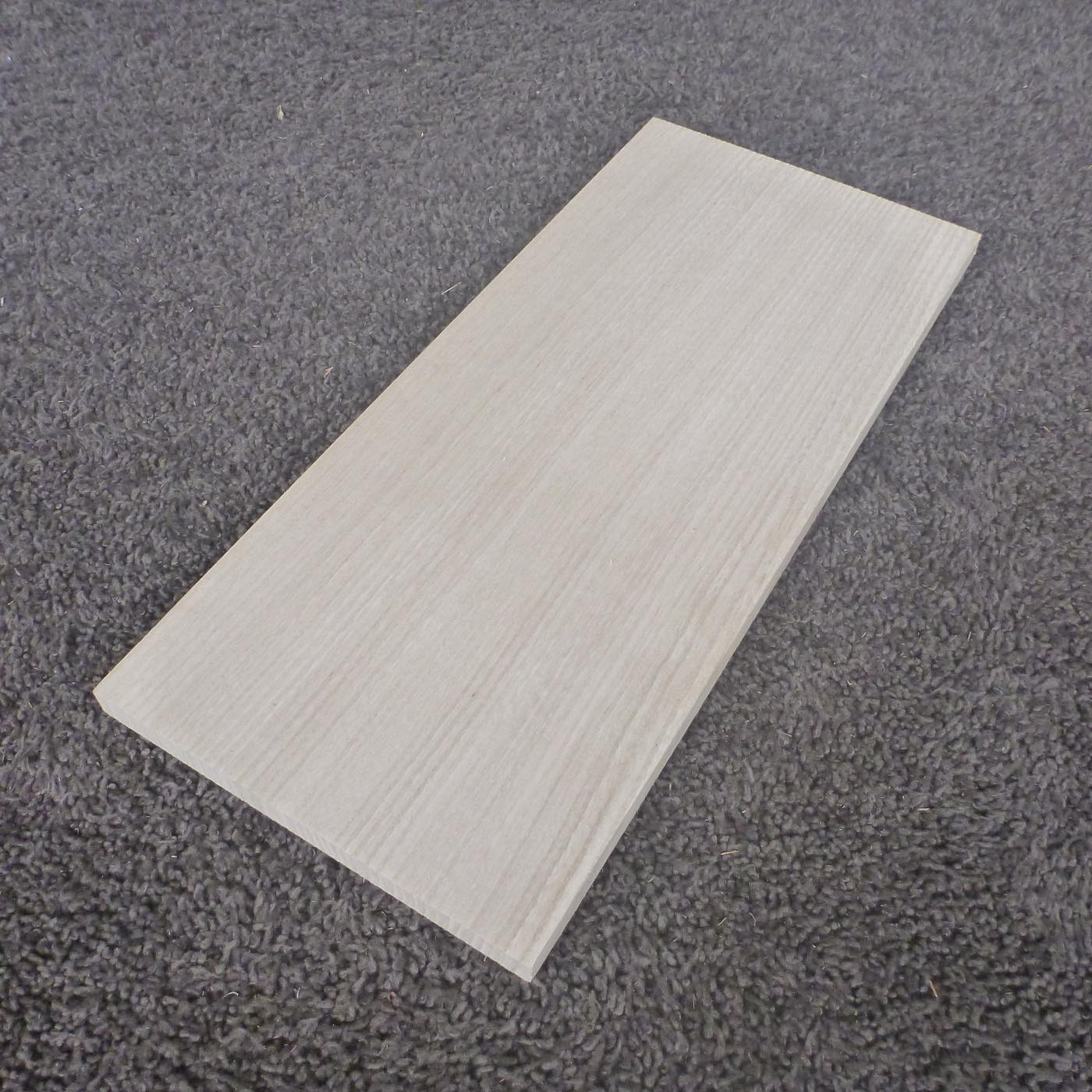 クリ 柾目 300×10×130 (仕上げ加工済み商品)