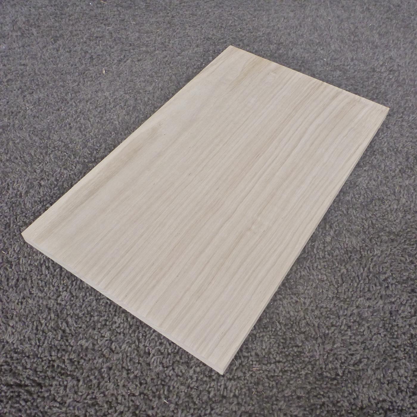 クリ 柾目 300×10×180 (仕上げ加工済み商品)