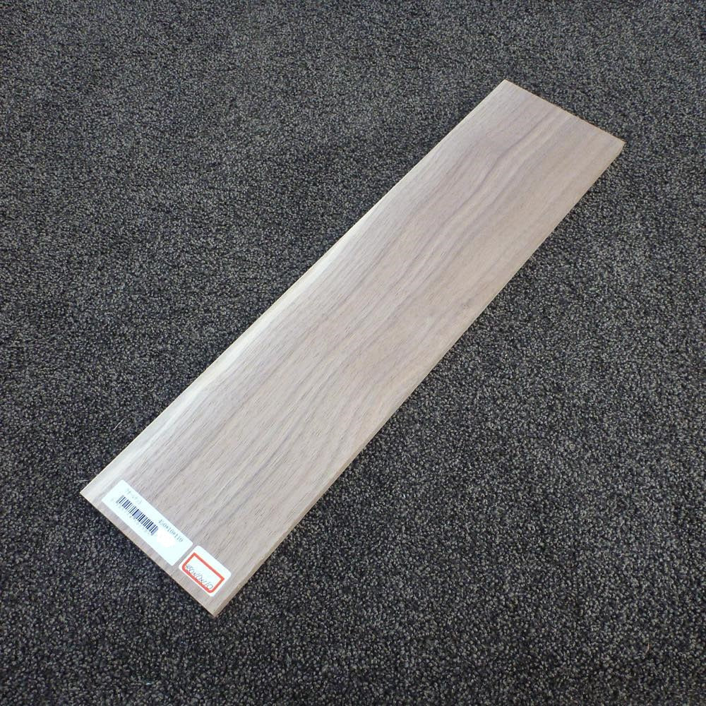 ウォールナット 柾目 450×10×110 (仕上げ加工済み商品)